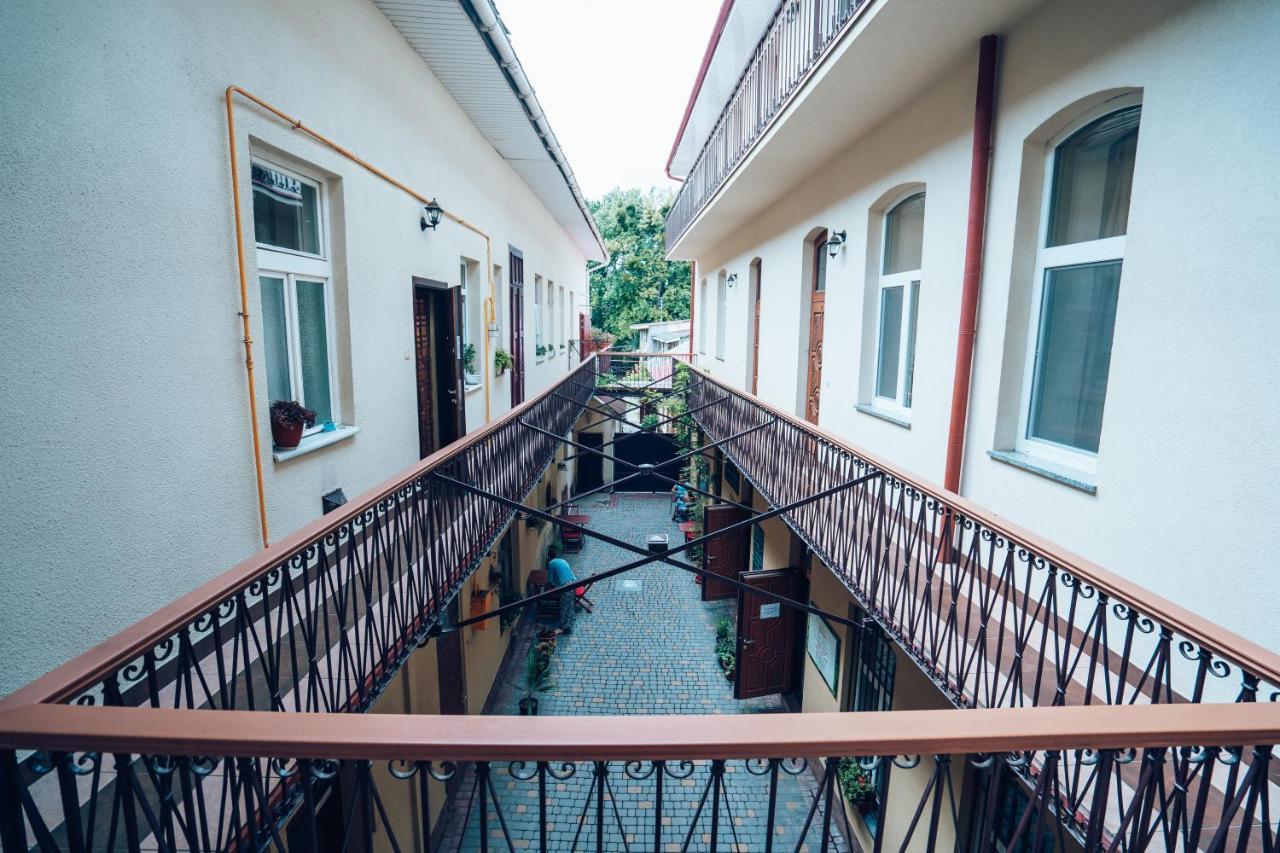 Wonderful Flat On City Center Uzhhorod Ngoại thất bức ảnh